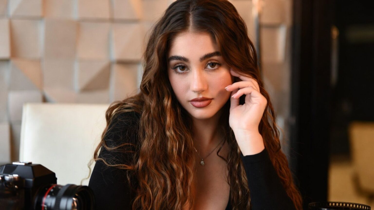 Roxy Sorkin: Her Habits, Resilience, and Rewriting the Celebrity Lifestyle
